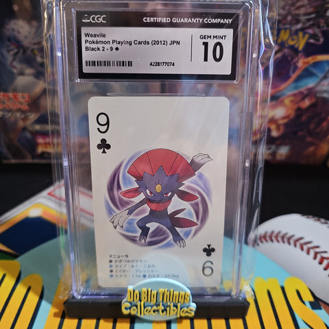 Pokemon Playing Card Weavile 9♣️  CGC 10